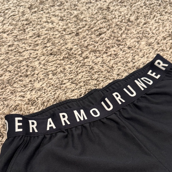 Under Armour Women's Athletic Shorts in Black and White - Picture 3 of 7